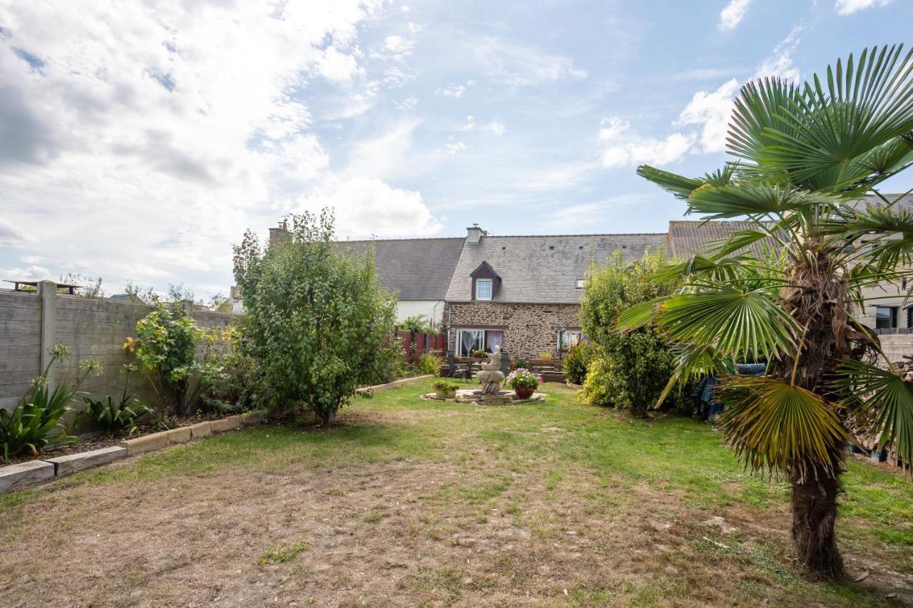 La Melorienne Villa Saint-Méloir-des-Ondes Exteriör bild